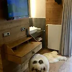 Alpin Hotel Garni Eder - Private Living Mayrhofen