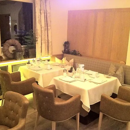 Hotel Alpin Garni Eder - Private Living