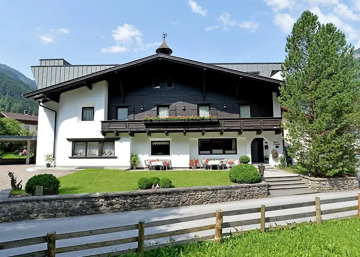 Alpin Garni Eder - Private Living Mayrhofen