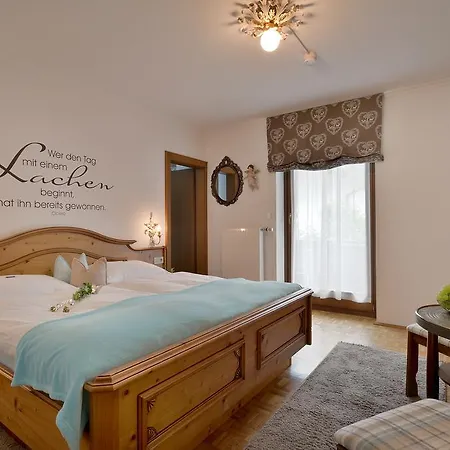 Alpin Garni Eder - Private Living مايرهوفن