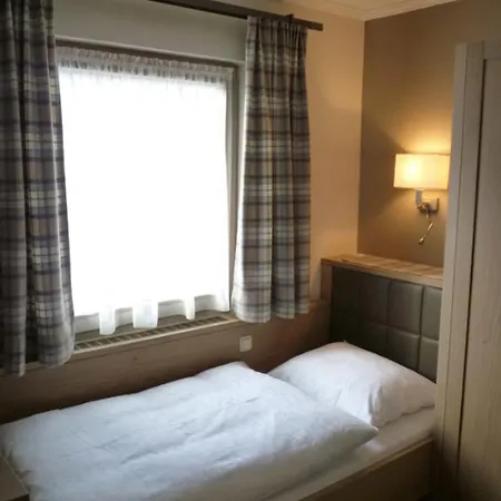 Alpin Garni Eder - Private Living Hotell