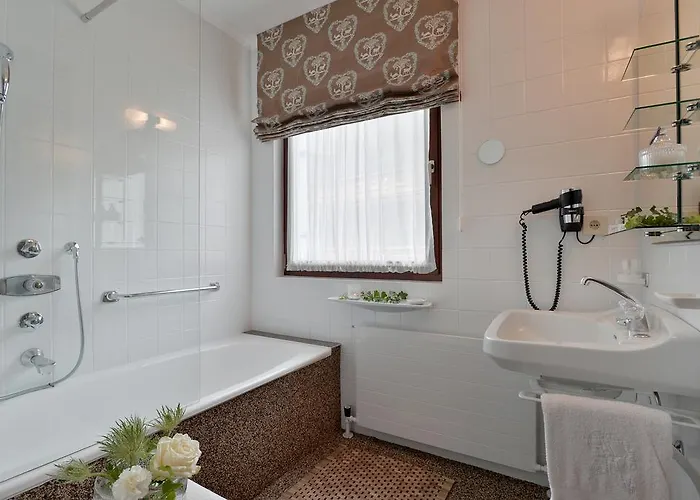 Hotel Alpin Garni Eder - Private Living Mayrhofen