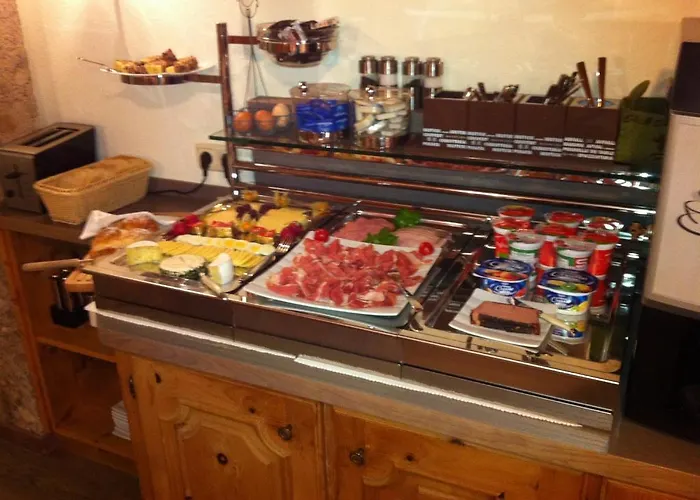 Alpin Garni Eder - Private Living Otel Mayrhofen